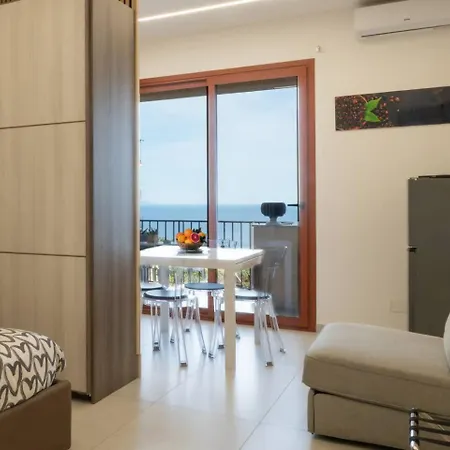 Vista Mare+parking 타오르미나